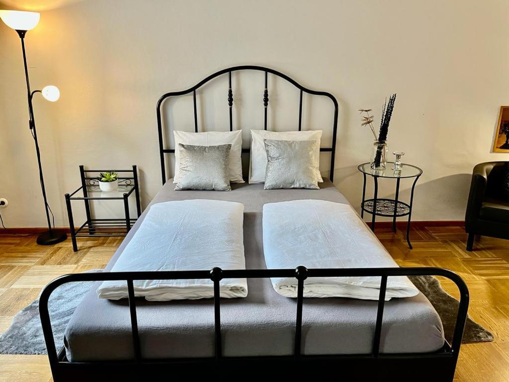 Beautiful City Centre Apartment Wien Ngoại thất bức ảnh