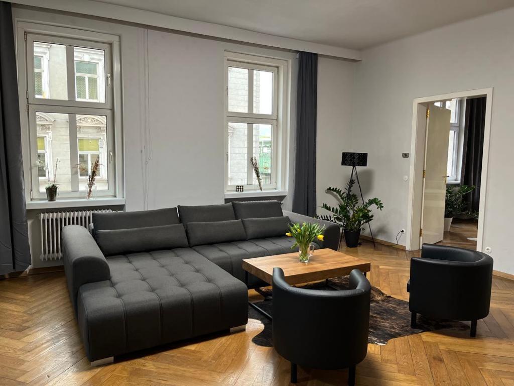 Beautiful City Centre Apartment Wien Ngoại thất bức ảnh